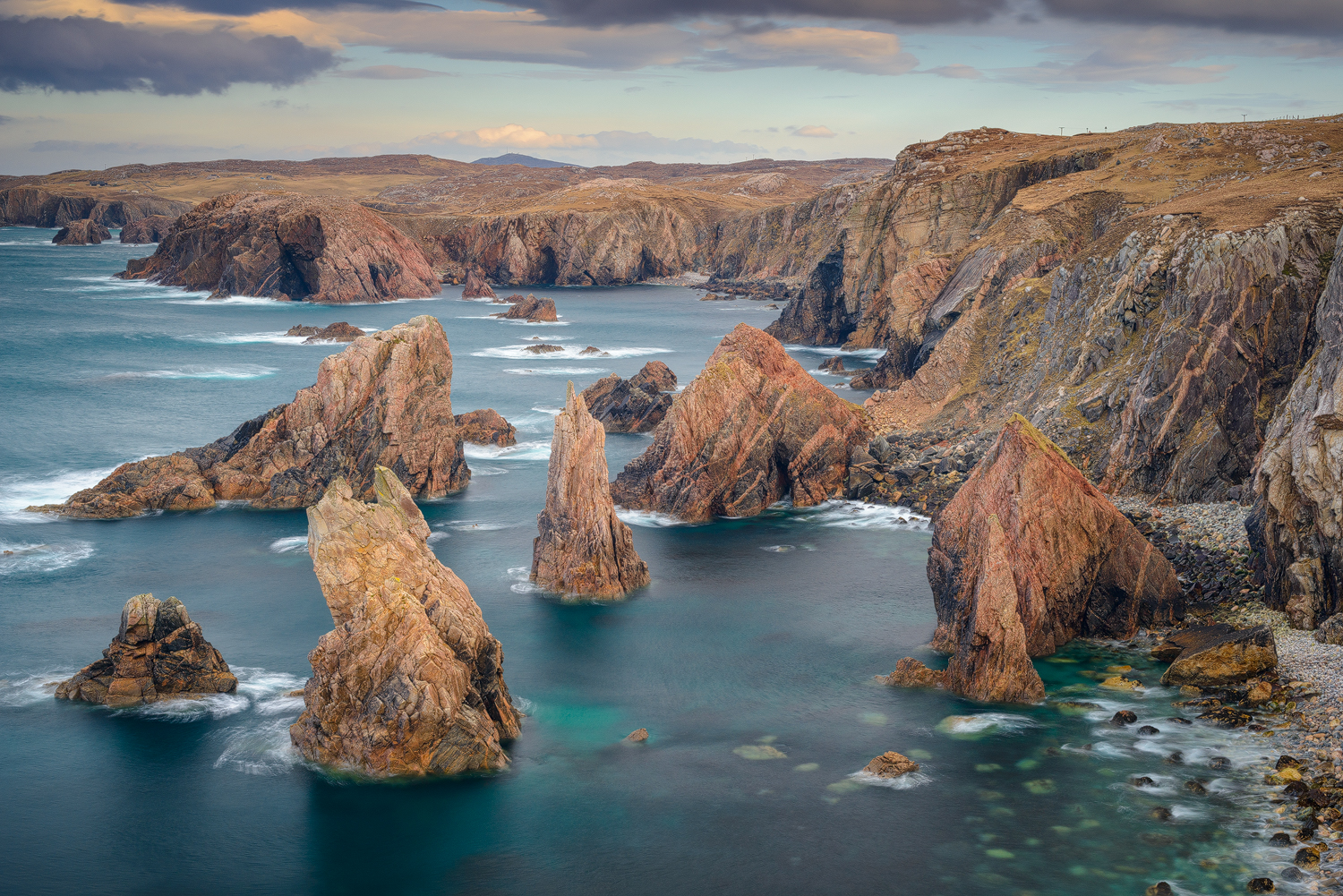 Mangersta sea stacks, Isle of Lewis (Outer Hebrides, Scotland)